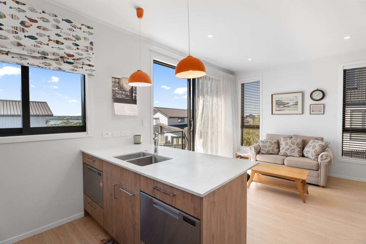 8c Lyndhurst Street_5