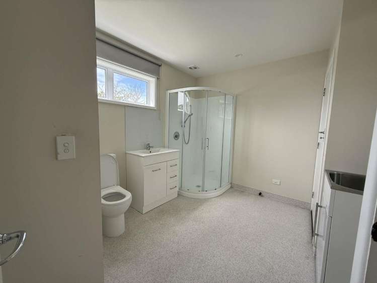 3/2a Bayly Street Waitara_6