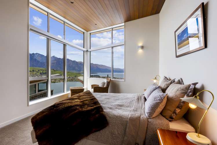 114 Hensman Road Queenstown_19