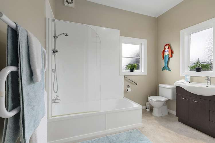 97a Matatiro Street Titahi Bay_16