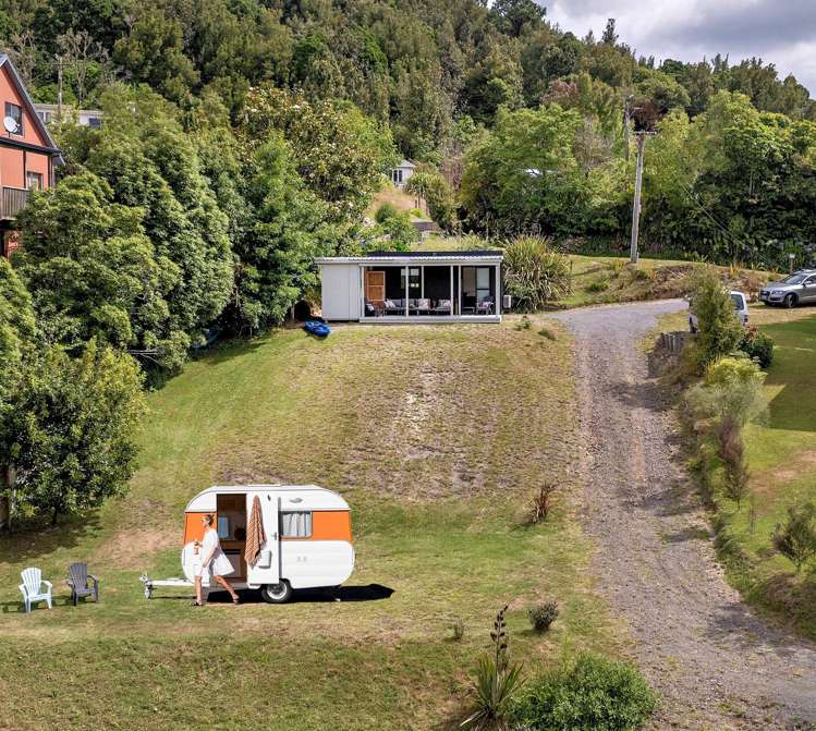 37 Oxford Road Lake Rotoma_1