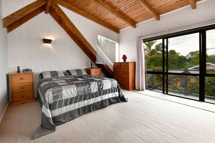 38 Thorburn Avenue Red Beach_11