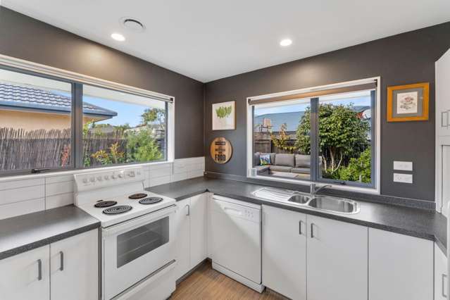 1/50 Masefield Street 10816_3