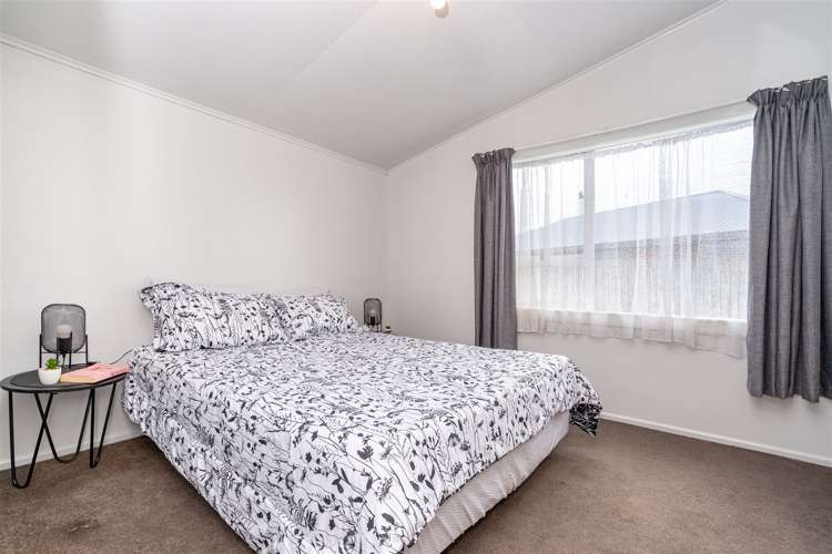 34 Chaucer Street Milton_11