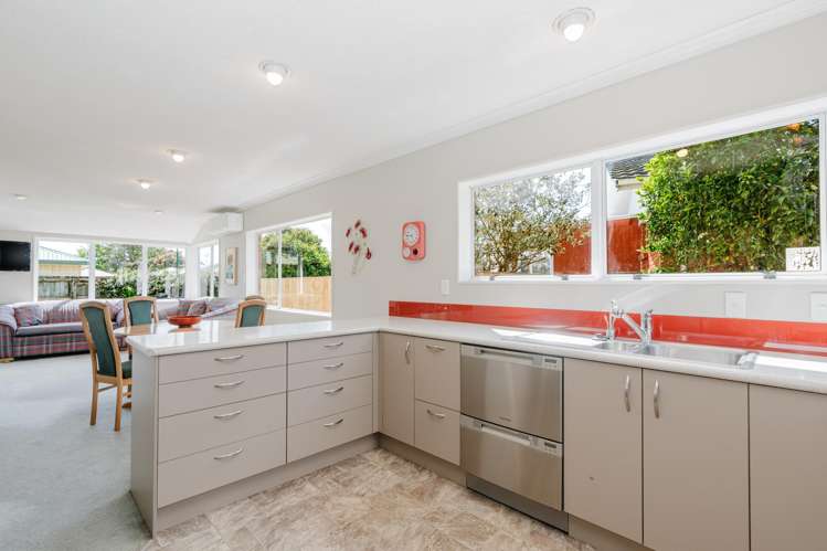 111 Cobham Drive Hamilton East_6