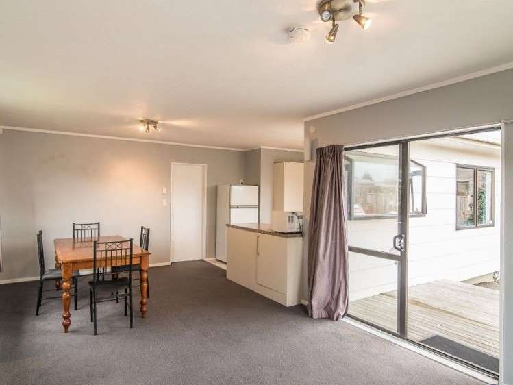 8a Pukeko Street Paraparaumu_10