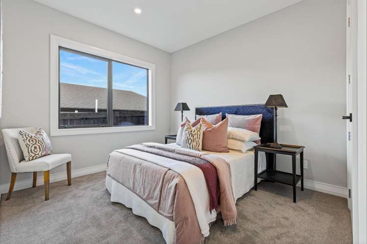 41 Surf View Crescent Red Beach_26