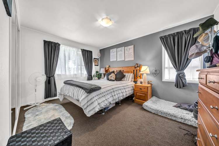 48 Fitzherbert Avenue West Harbour_14