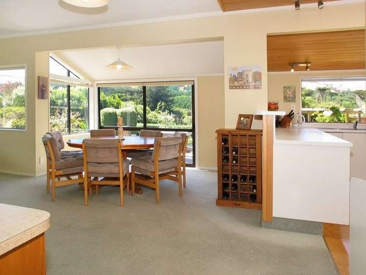 12 Gray Street Pukerua Bay_12