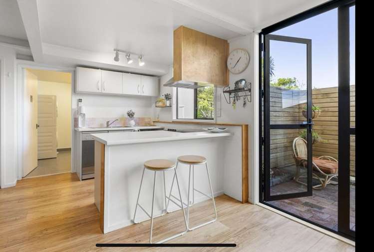 Flat/420 Hillsborough Road Mount Roskill_1