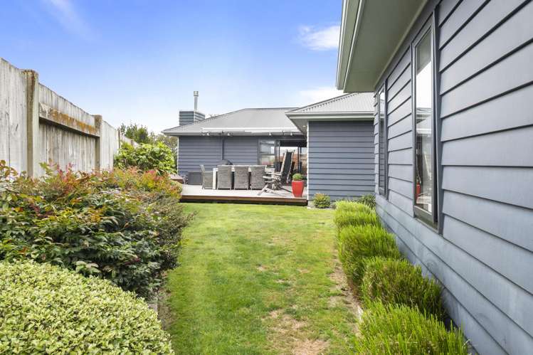 9 Saint Heliers Grove Fitzherbert_39