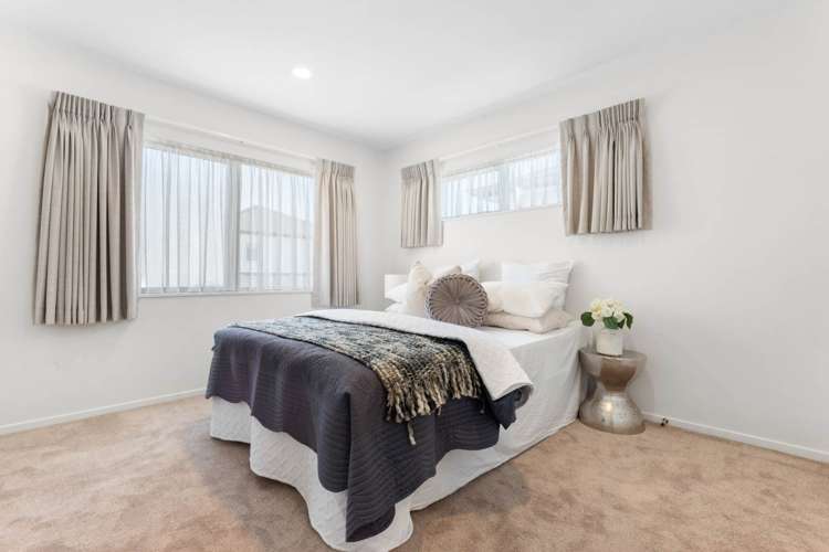 24 Calcite Avenue Flat Bush_10