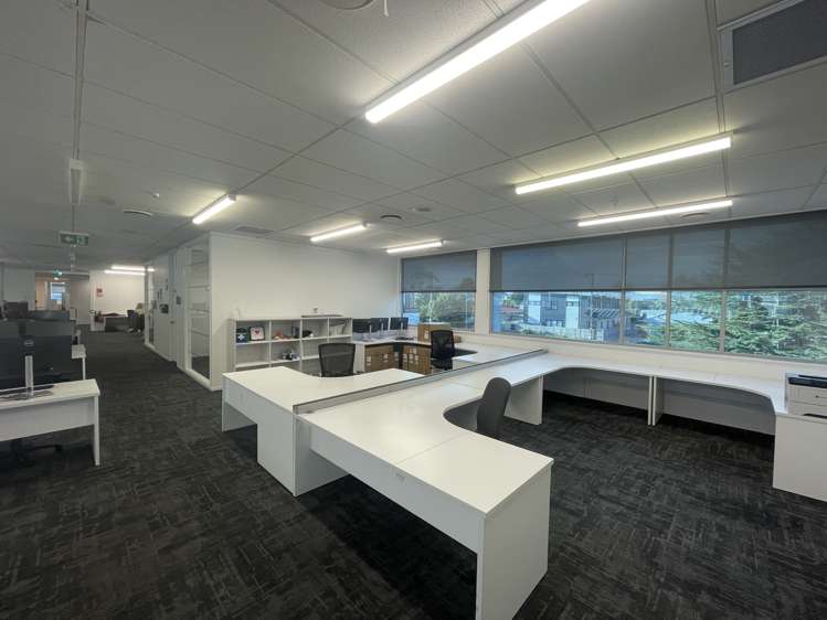 37-41 Carbine Road Mt Wellington_2