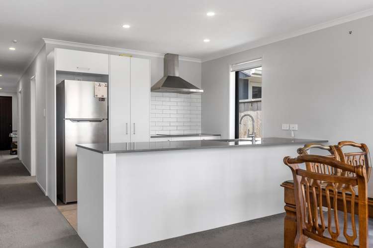 3 APOSTLE MEWS Papamoa_8