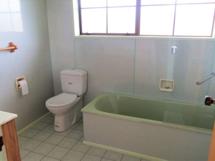 22 Follis Street Te Aroha_9