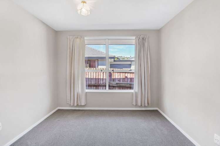 2/8 Palatine Terrace Huntsbury_11