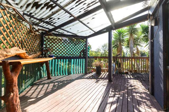 39 Chamari Close Titirangi_4