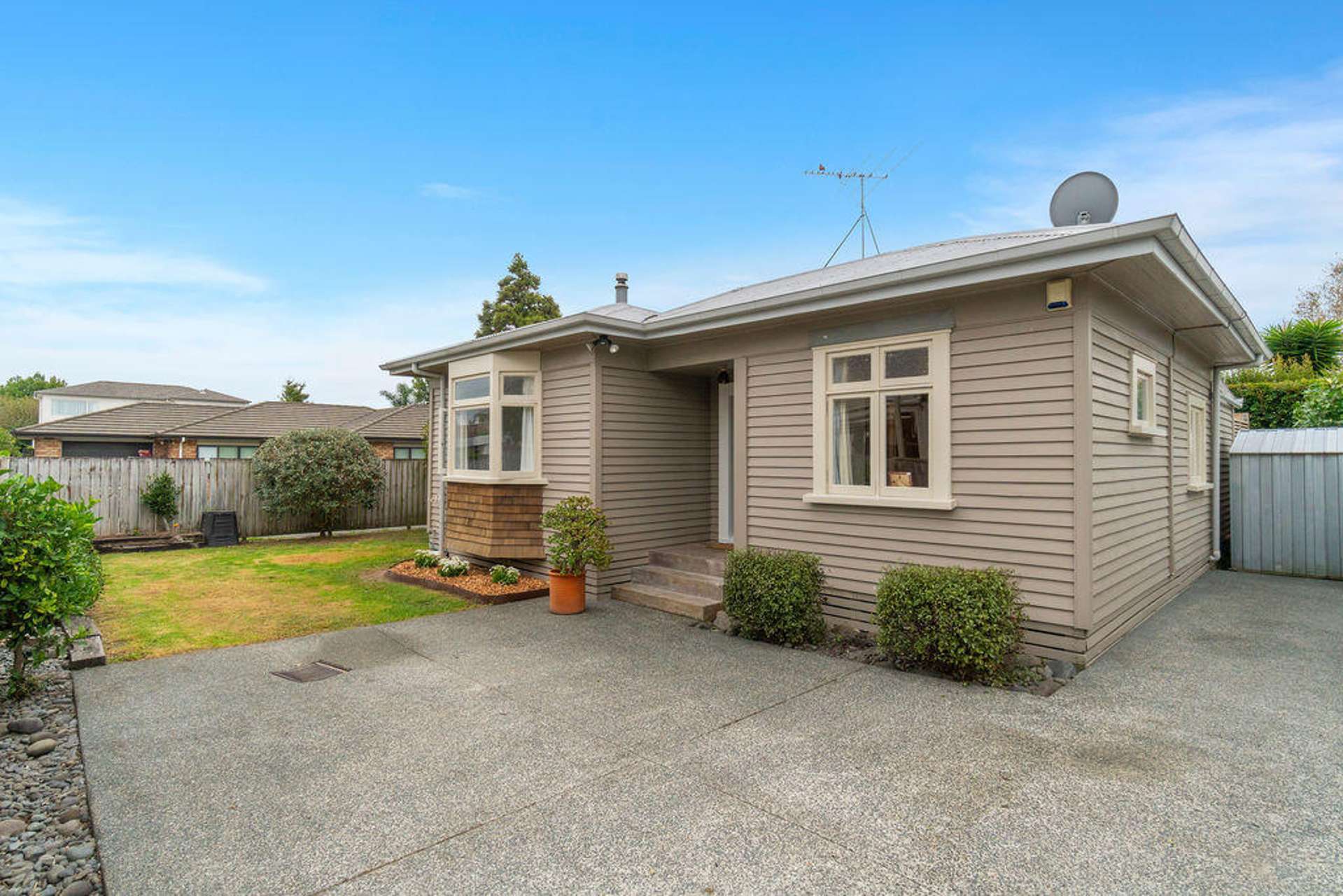 2/10 Totara Road Te Atatu Peninsula_0