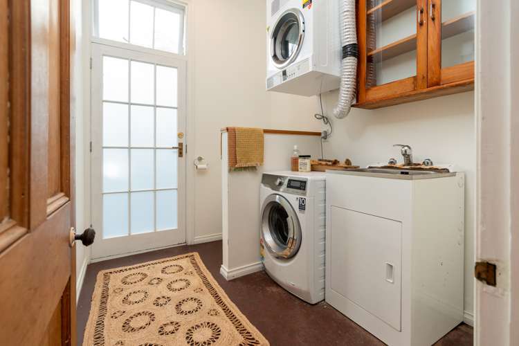 67 Austin Street Mount Victoria_13