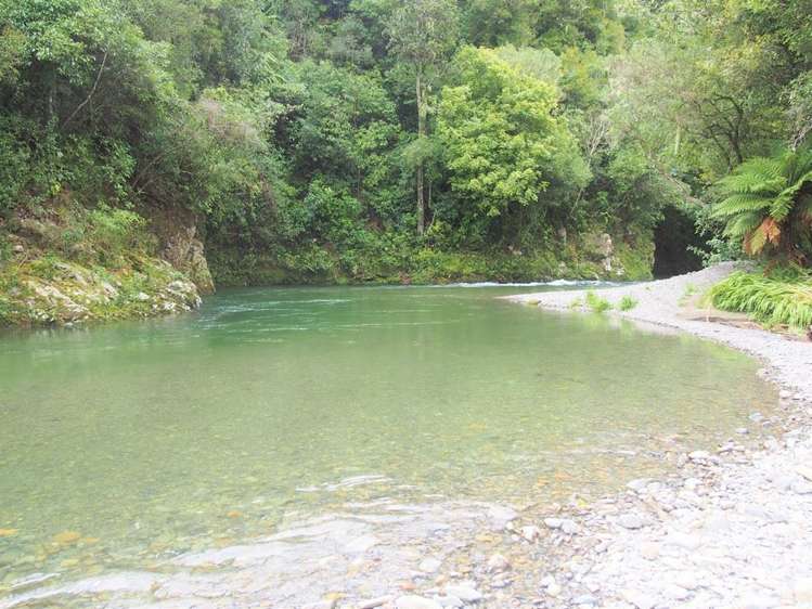 146 Akatarawa Road Waikanae_5