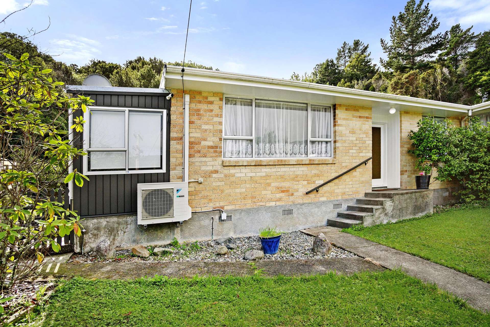 11 Lowry Crescent Stokes Valley_0