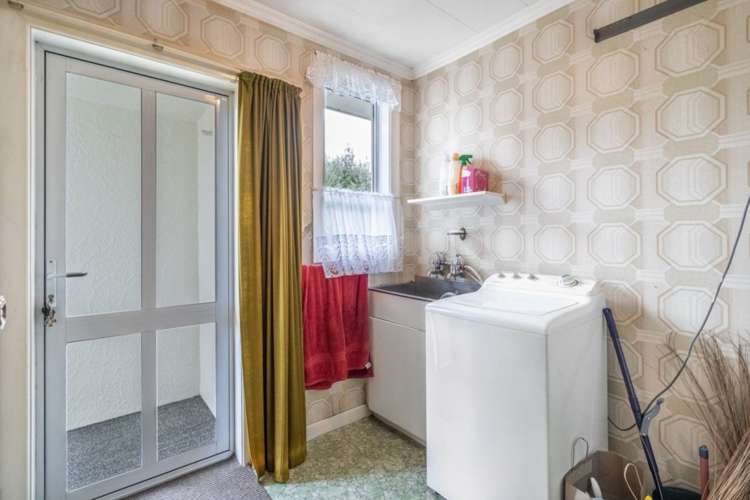 37 White Street Newfield_14