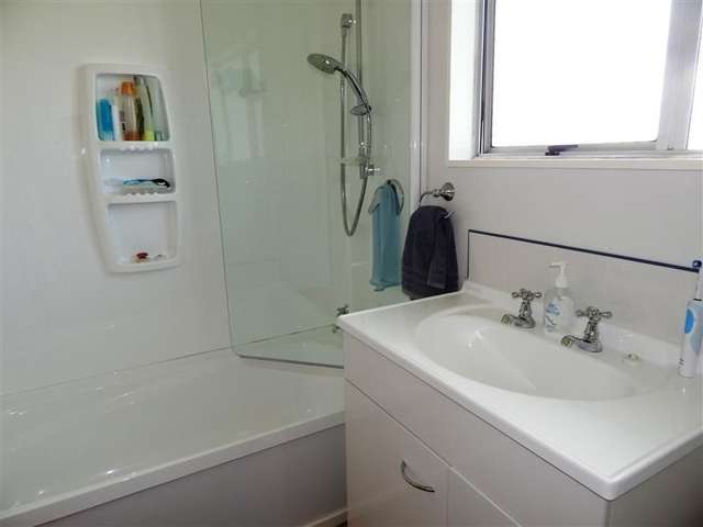 23 King Street Carterton_4