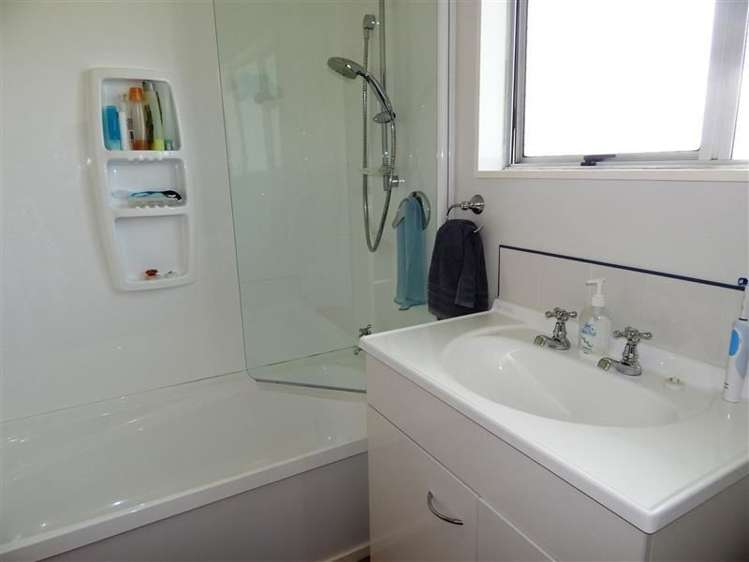 23 King Street Carterton_4