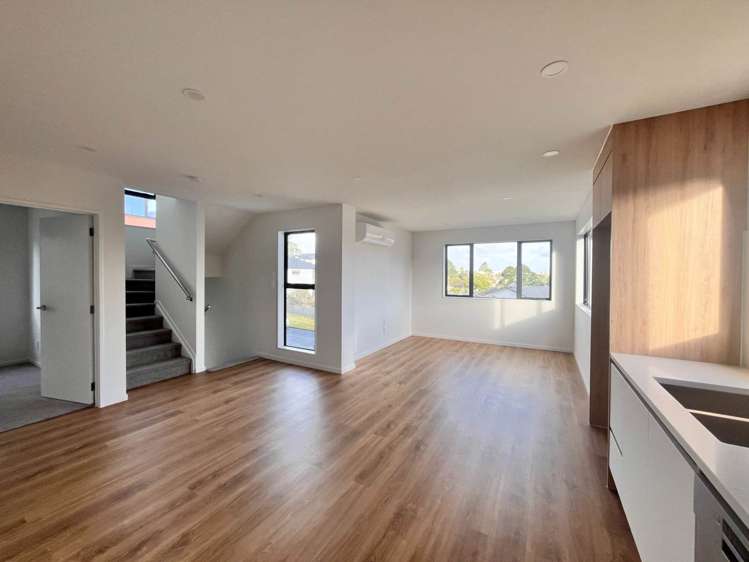 1/6 Woodhouse Place West Harbour_6