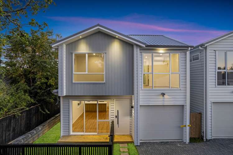 89C St Annes Crescent Wattle Downs_20