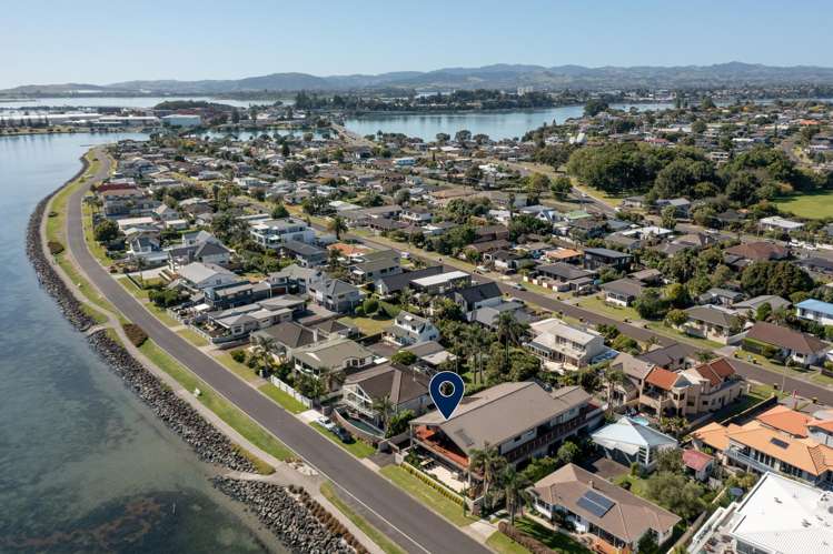 98 Harbour Drive Otumoetai_33