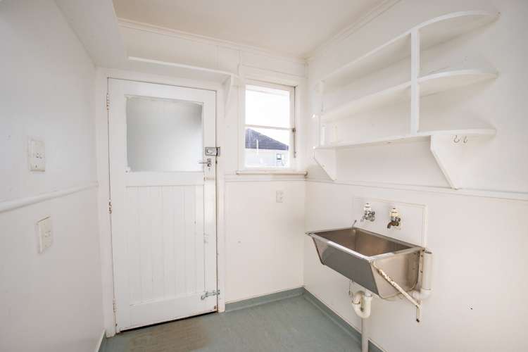 687 State Highway 25 Waitakaruru_11