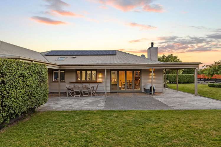 15 John Leith Place Leithfield_13