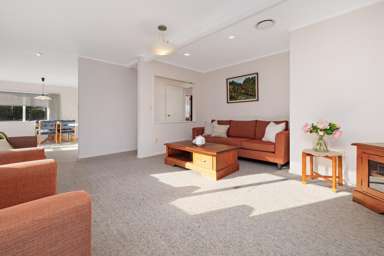 2 Edgecumbe Way_4