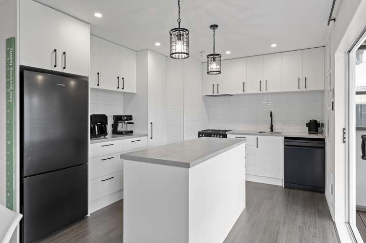 87 Ferguson Street West End_1