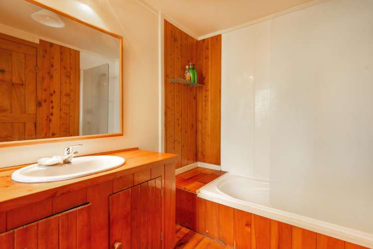 249 Hokianga Harbour Drive Omapere_10