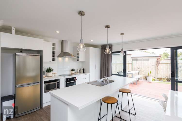 33 Wescombe Grove Feilding_1