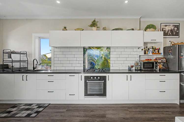 429 Tweed Street Invercargill_12