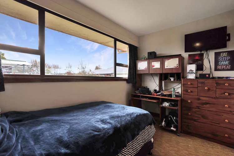 109 Creek Road Allenton_10