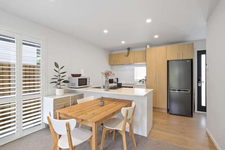 9/18 Graham Avenue Te Atatu Peninsula_5