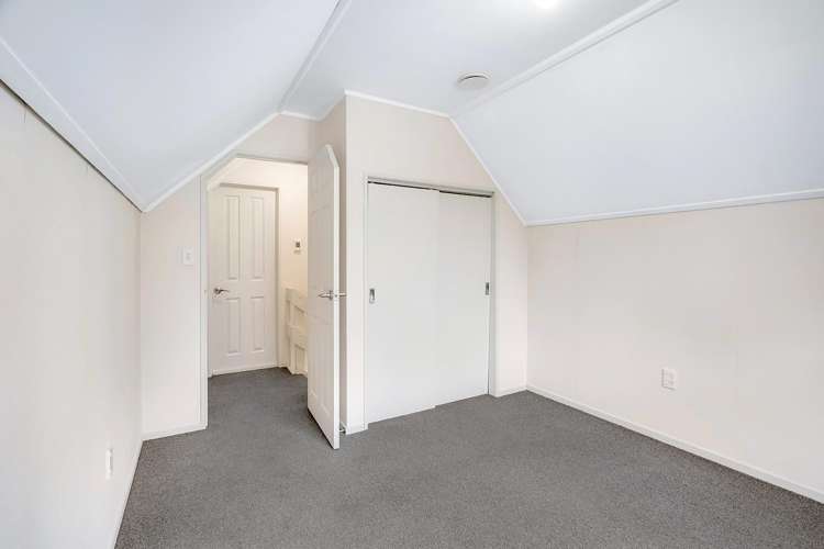 9 Lickfold Lane 1136_8