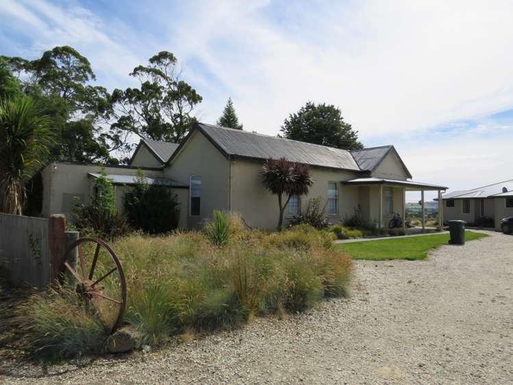 24 Waddle Road Gore Surrounds_10