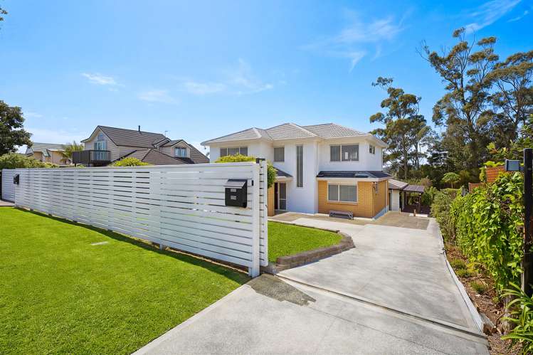 117 & 117A Awaroa Road Sunnyvale_26
