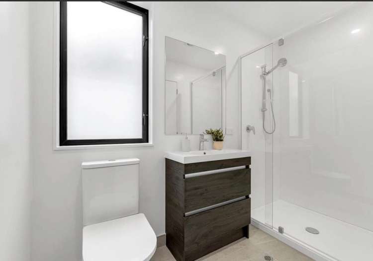 8/44 Wyllie Road Papatoetoe_6