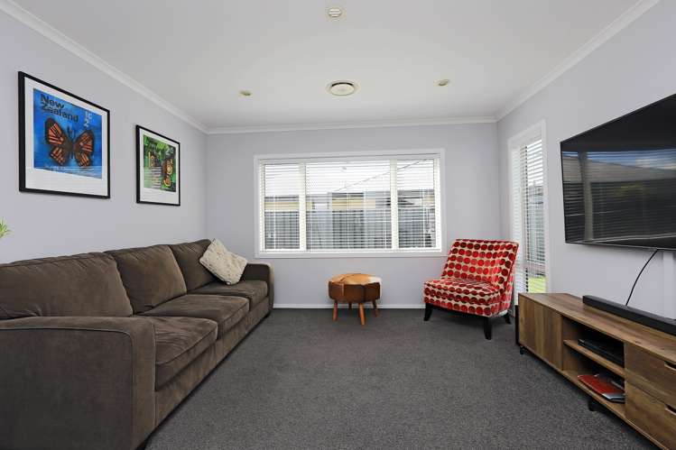 6 Begley Place Frimley_8