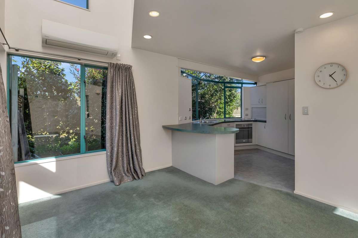 2/31 McClintock Street_1