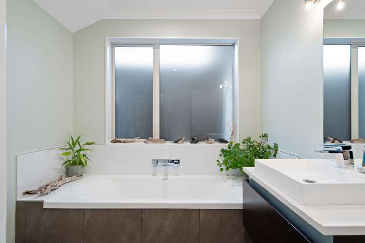 28 Woodstock Place Stoke_20