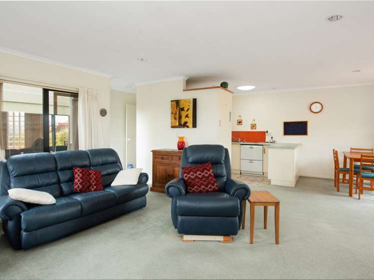 64a Redwood Street Blenheim Central_8