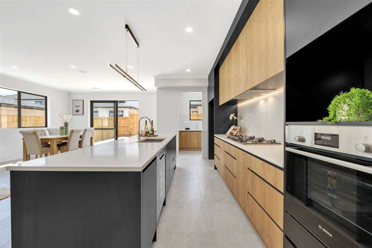 14 Koromeke Street Flat Bush_6