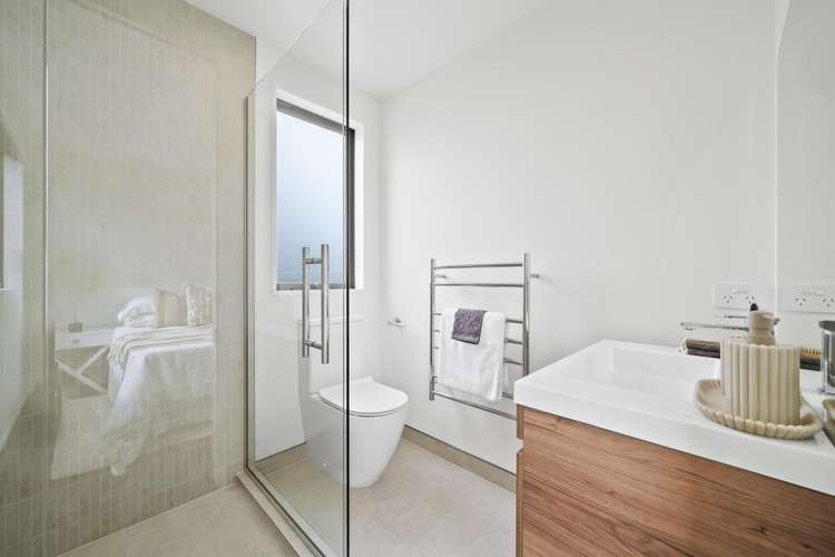 3 & 4/130 Neville Street Spreydon_9